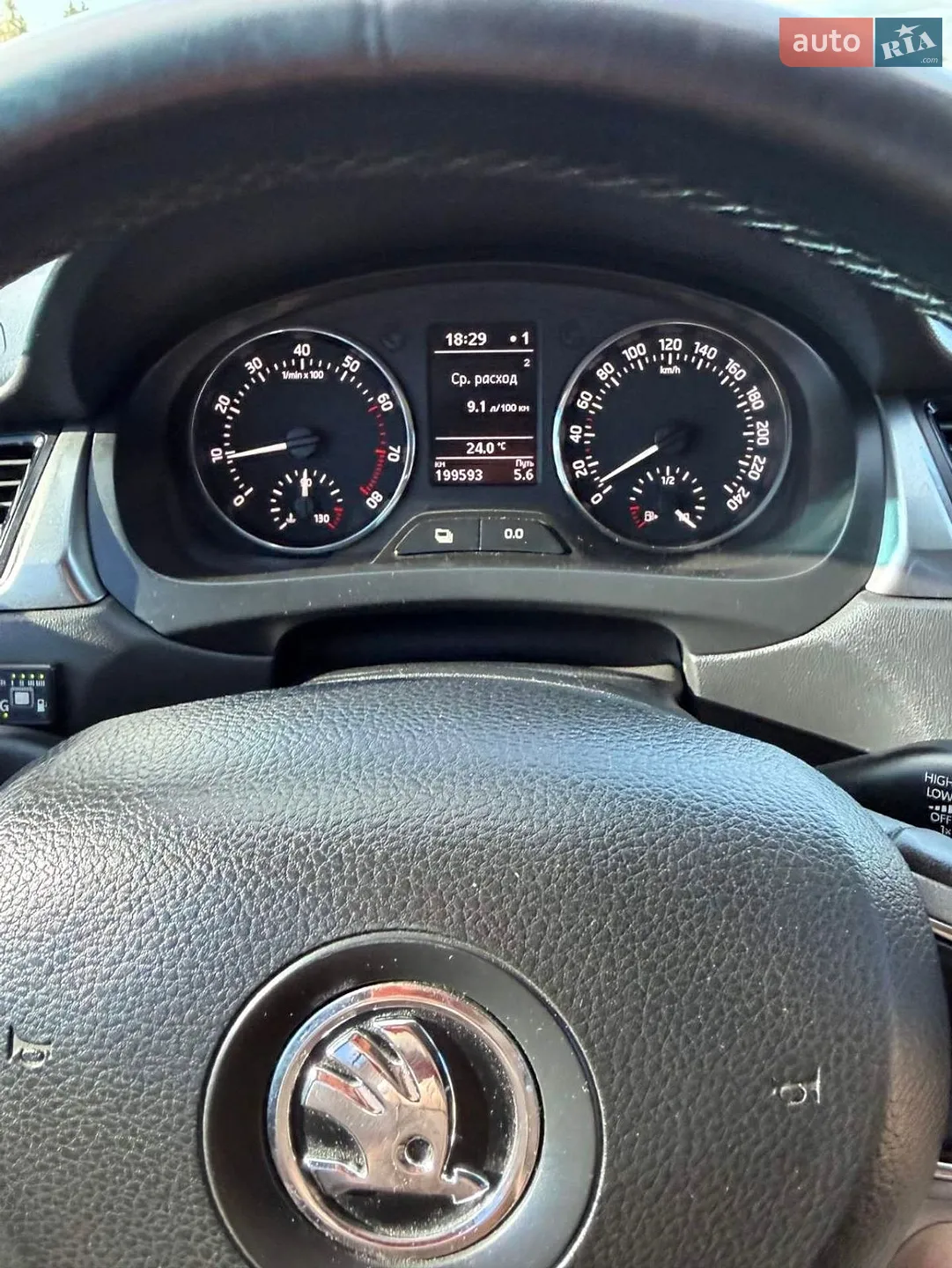 2013 Skoda Rapid - мініатюра 8