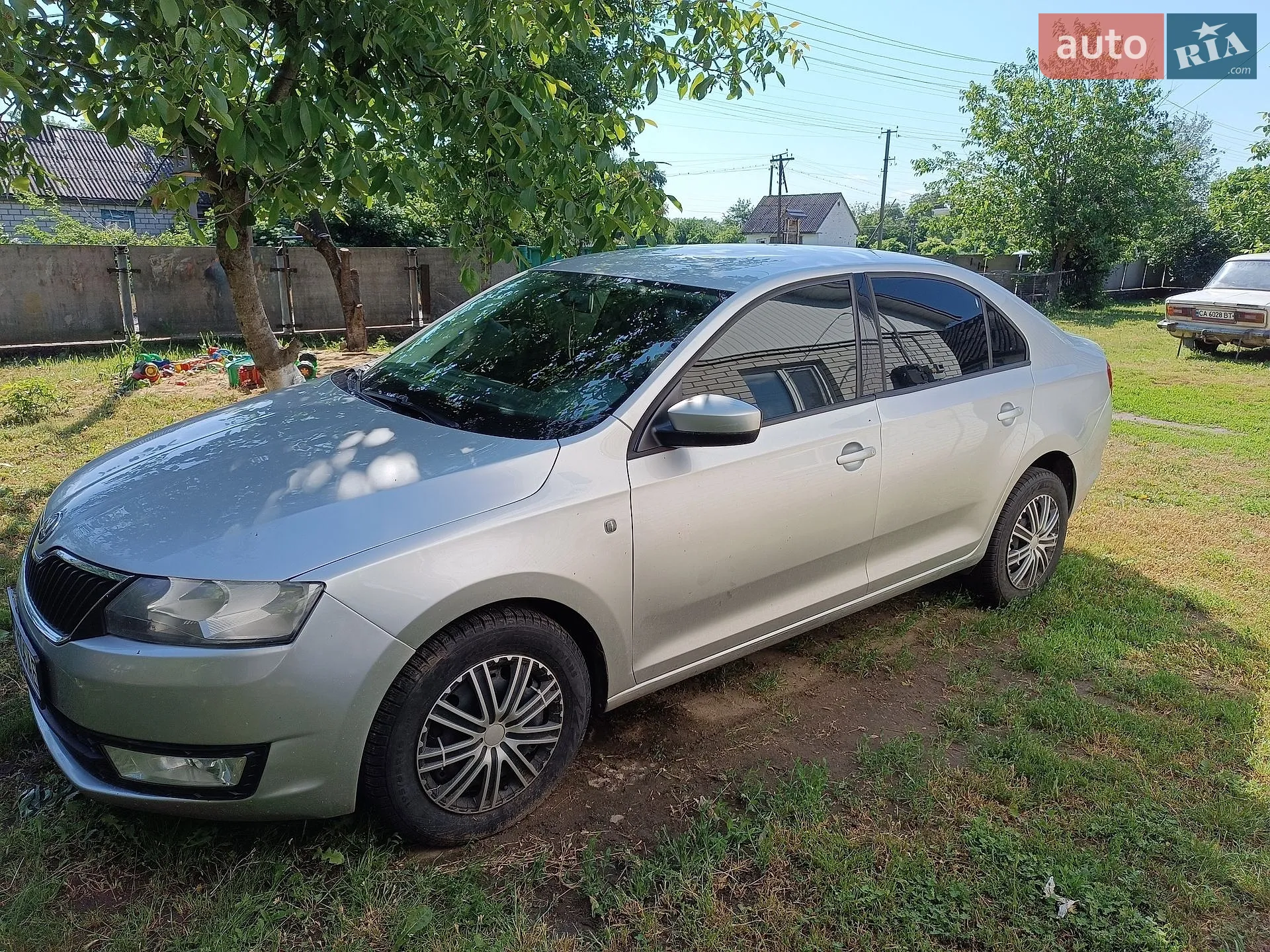 2013 Skoda Rapid - мініатюра 2