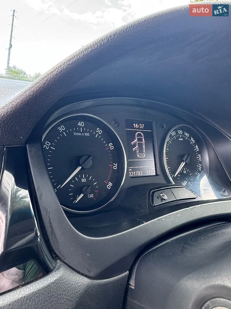 2014 Skoda Rapid - мініатюра 4