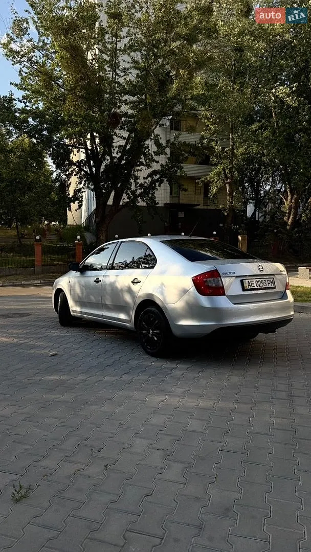 2013 Skoda Rapid - мініатюра 5