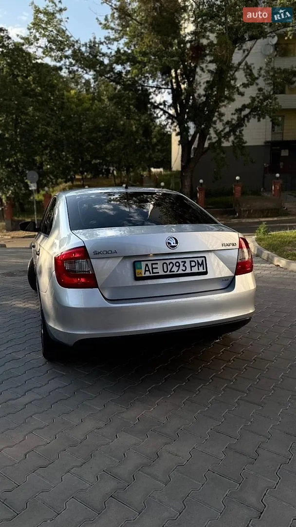 2013 Skoda Rapid - мініатюра 7