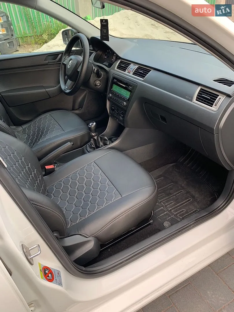 2013 Skoda Rapid - мініатюра 15