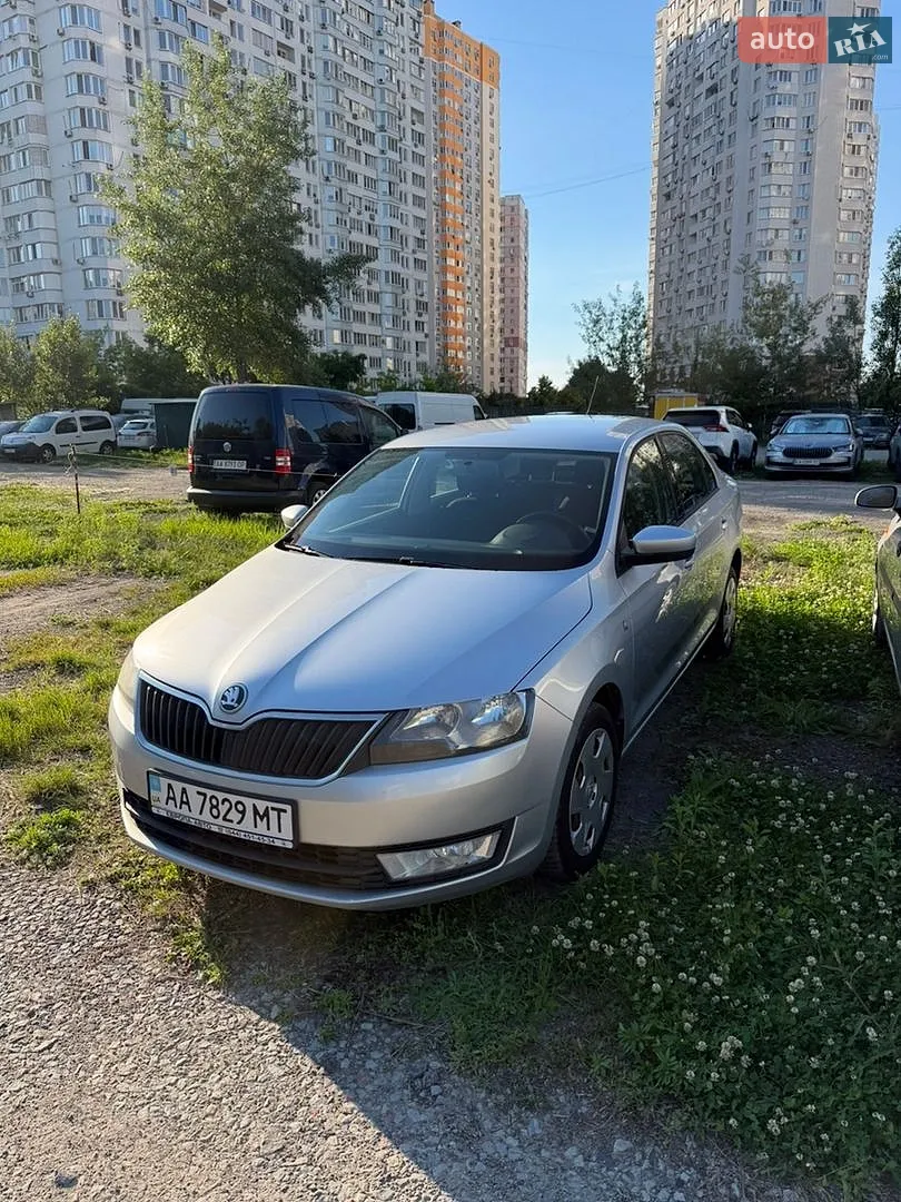 2013 Skoda Rapid - фото 1