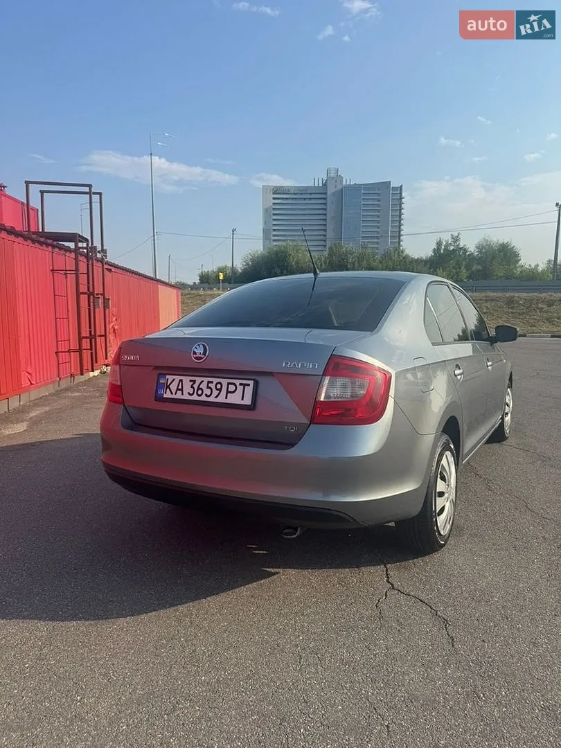 2013 Skoda Rapid - мініатюра 3