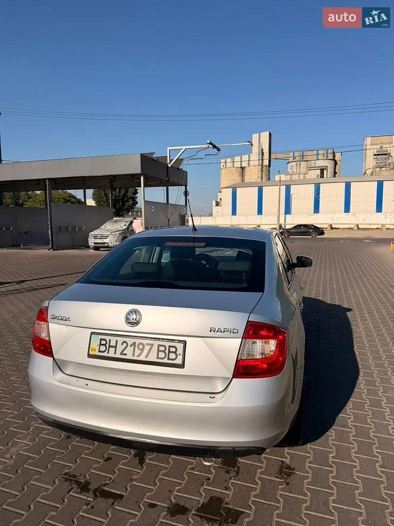 2013 Skoda Rapid - мініатюра 5