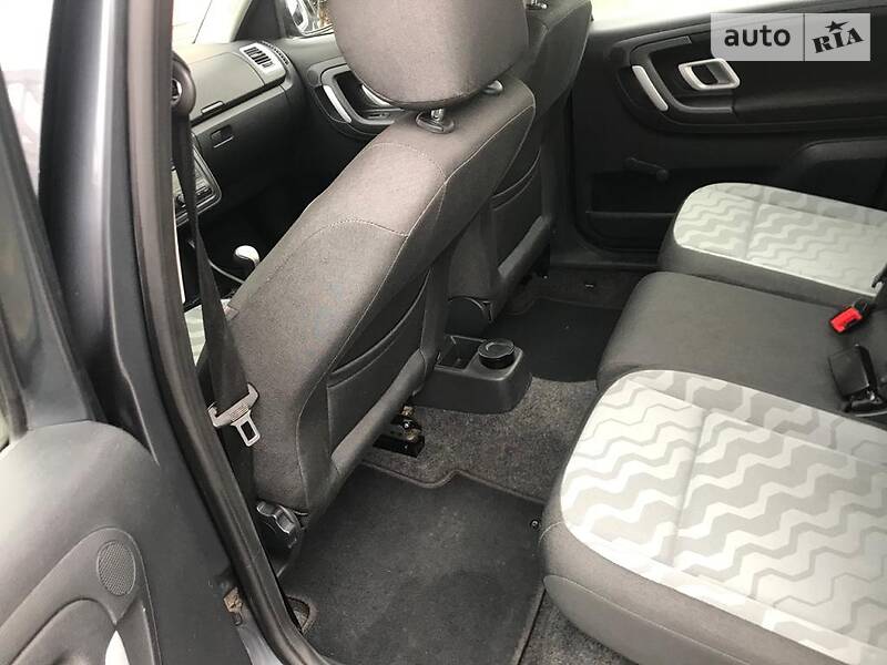 Універсал Skoda Roomster 2008 в Кам'янець-Подільському