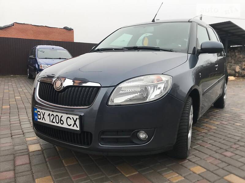 Універсал Skoda Roomster 2008 в Кам'янець-Подільському