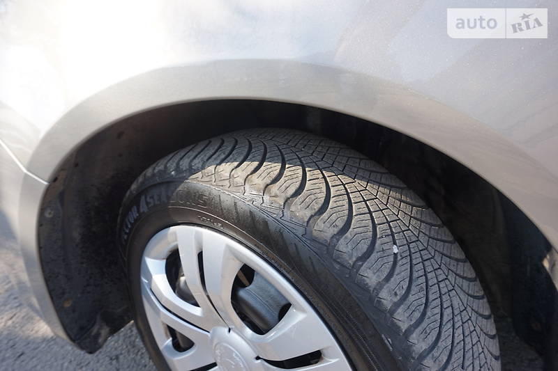 Універсал Skoda Roomster 2009 в Самборі