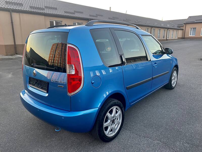Хэтчбек Skoda Roomster 2010 в Днепре
