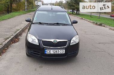 Минивэн Skoda Roomster 2009 в Смеле