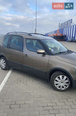 Мікровен Skoda Roomster 2011 в Дубні