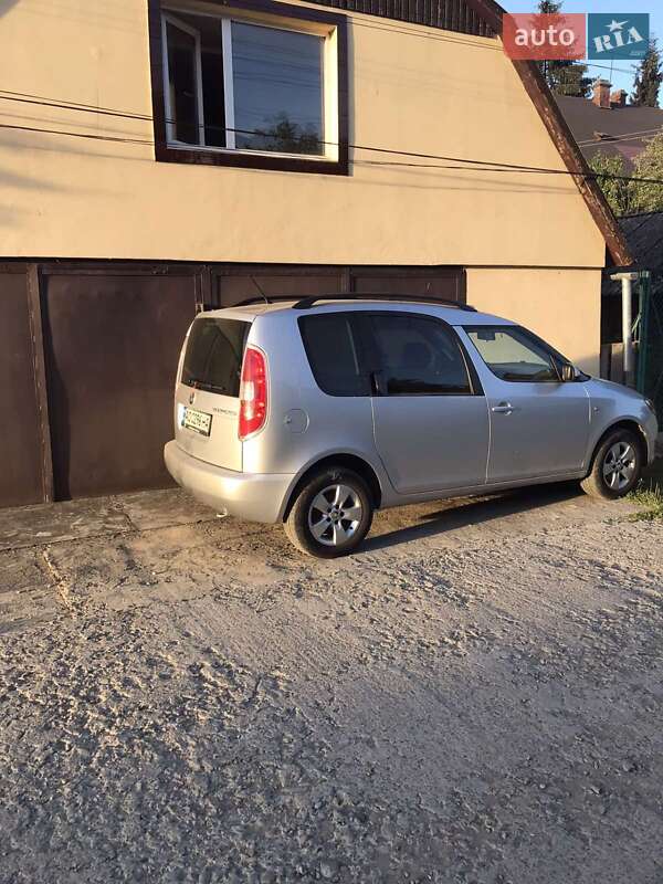 Микровэн Skoda Roomster 2015 в Перечине