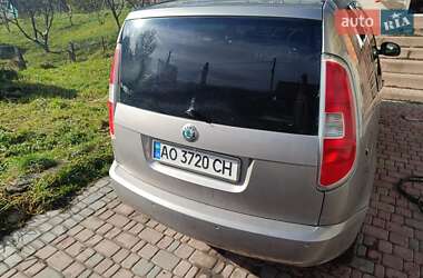 Микровэн Skoda Roomster 2006 в 