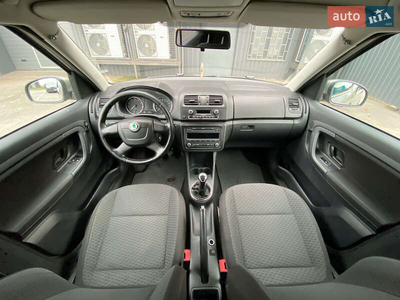 Микровэн Skoda Roomster 2011 в Днепре