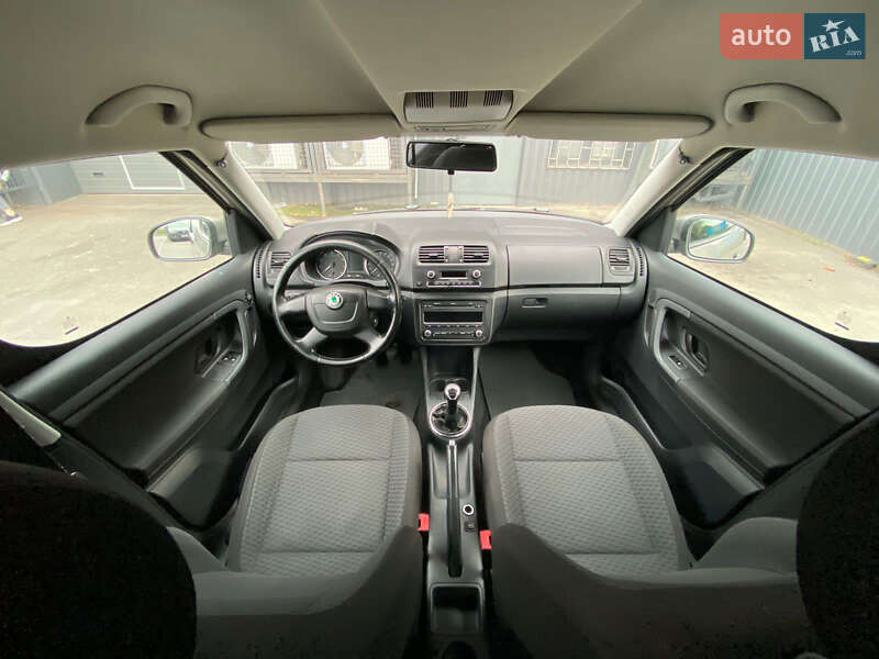 Микровэн Skoda Roomster 2011 в Днепре