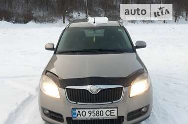 Мікровен Skoda Roomster 2008 в Сваляві