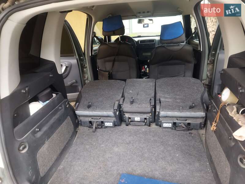 Микровэн Skoda Roomster 2007 в Могилев-Подольске