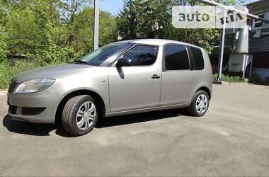 Микровэн Skoda Roomster 2012 в Киеве