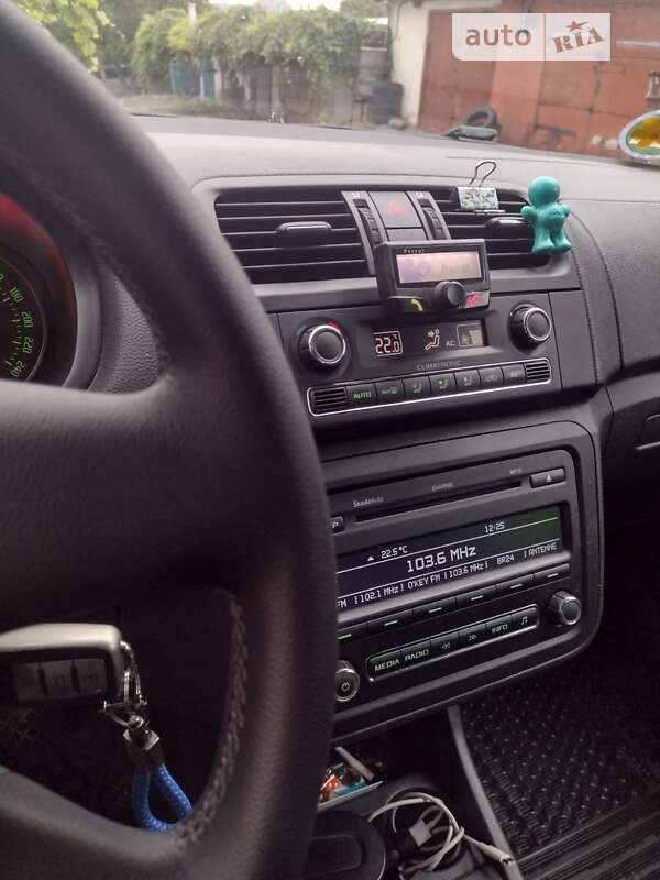 Микровэн Skoda Roomster 2010 в Хмельницком