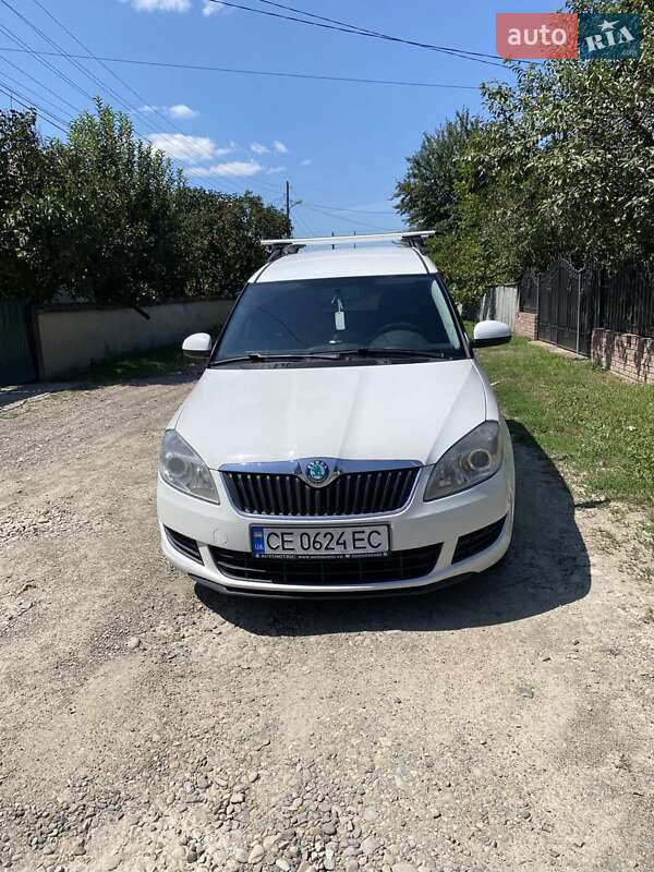 Мікровен Skoda Roomster 2012 в Чернівцях фото 5 Мікровен Skoda Roomster 2012 в Чернівцях