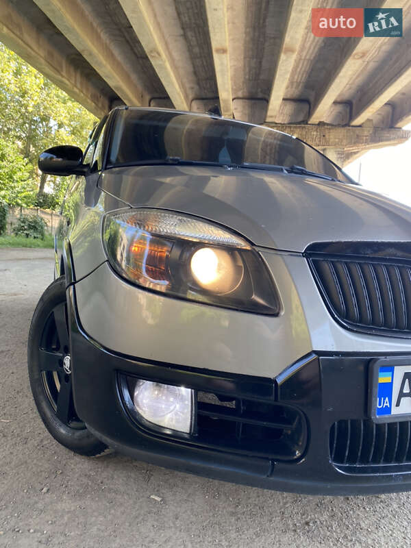 Микровэн Skoda Roomster 2007 в Мукачево фото 2 Микровэн Skoda Roomster 2007 в Мукачево