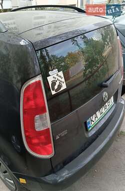 Микровэн Skoda Roomster 2009 в 