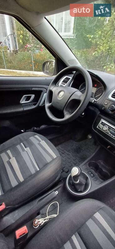 Микровэн Skoda Roomster 2007 в Шипинцах