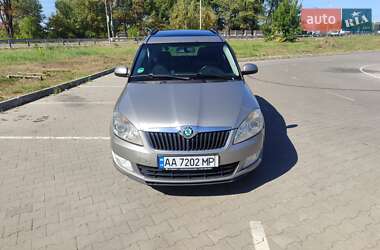 Skoda Roomster 2011