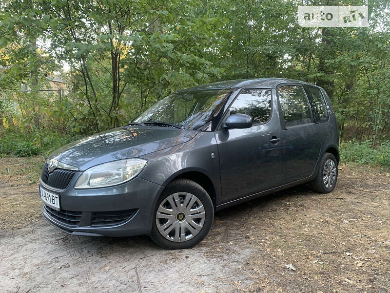 Микровэн Skoda Roomster 2013 в Киеве