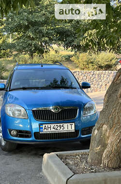 Микровэн Skoda Roomster 2008 в Кропивницком