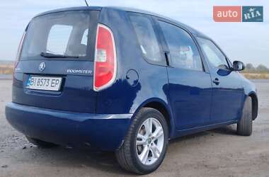 Микровэн Skoda Roomster 2013 в 