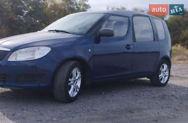 Микровэн Skoda Roomster 2013 в 