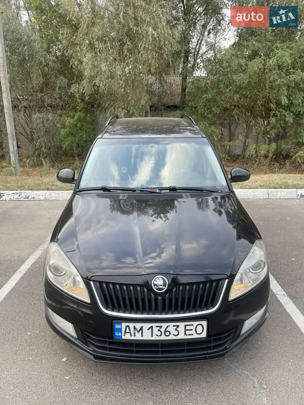 Skoda Roomster 2015