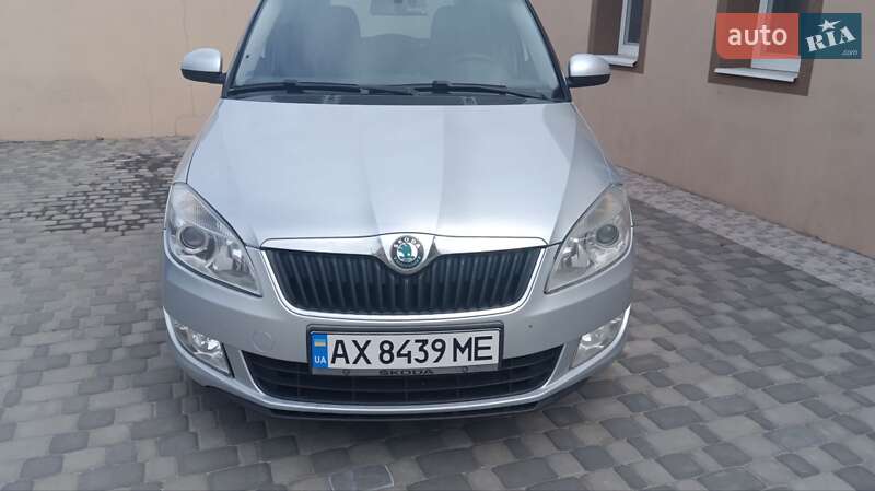 Skoda Roomster 2012