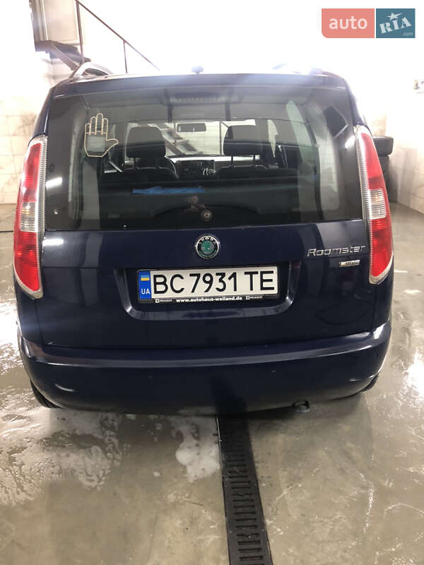 Мікровен Skoda Roomster 2011 в Львові