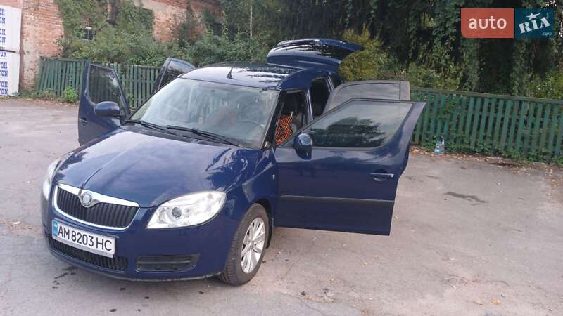 Мікровен Skoda Roomster 2009 в Ємільчиному
