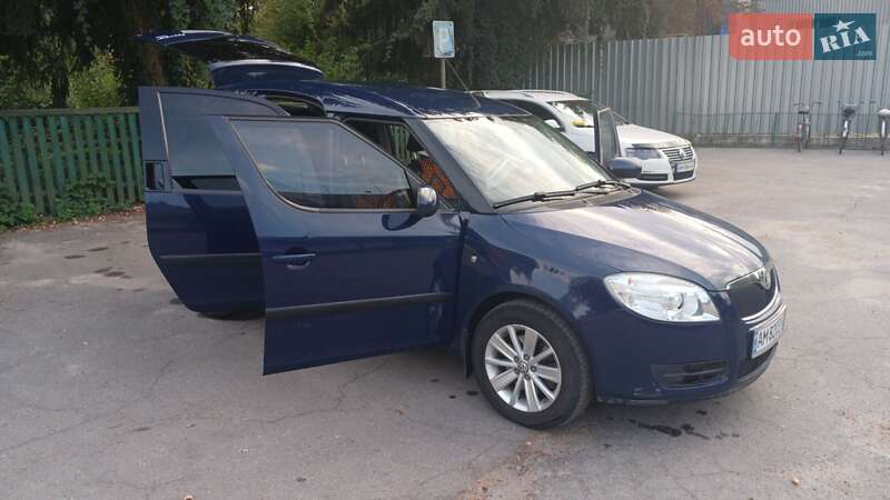 Мікровен Skoda Roomster 2009 в Ємільчиному