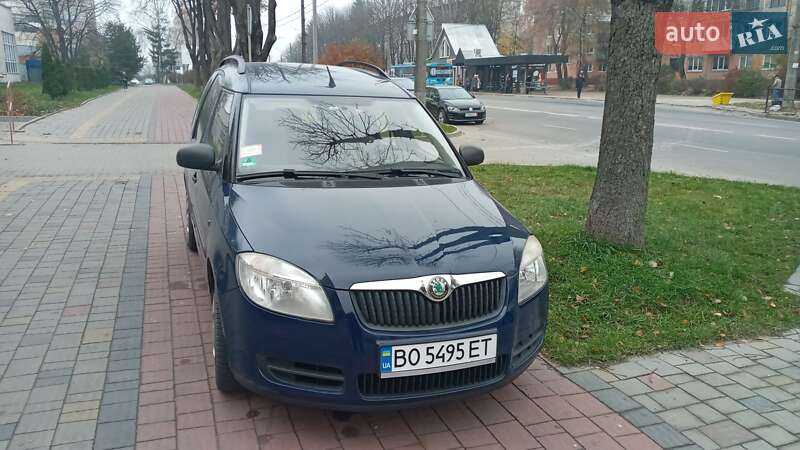 Мікровен Skoda Roomster 2009 в Тернополі