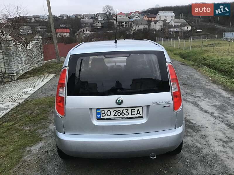 Мікровен Skoda Roomster 2010 в Борщеві