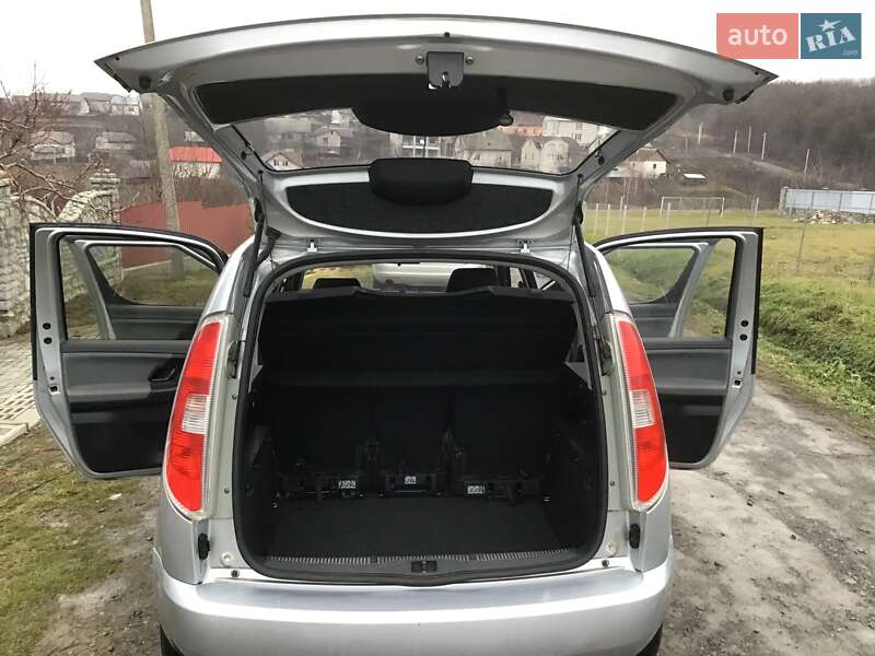 Мікровен Skoda Roomster 2010 в Борщеві