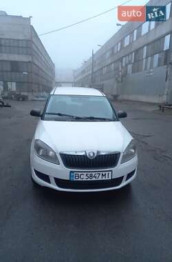 Микровэн Skoda Roomster 2013 в Белой Церкви