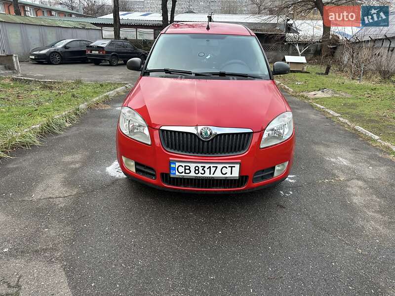 Микровэн Skoda Roomster 2008 в Киеве