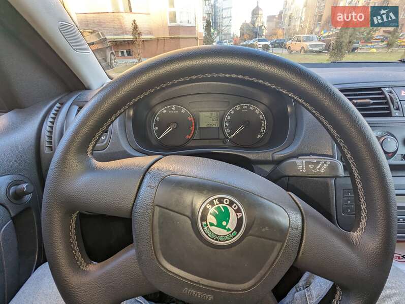 Мікровен Skoda Roomster 2009 в Тернополі