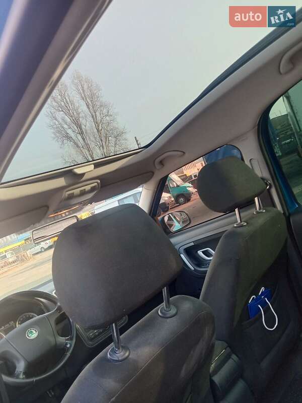 Мікровен Skoda Roomster 2007 в Києві фото 2 Мікровен Skoda Roomster 2007 в Києві