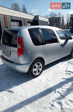 Микровэн Skoda Roomster 2013 в Черкассах