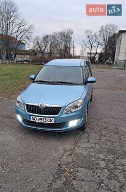 Микровэн Skoda Roomster 2010 в Ужгороде