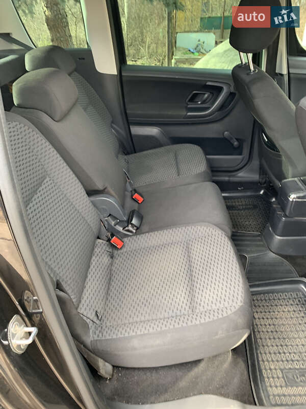 Микровэн Skoda Roomster 2015 в Львове