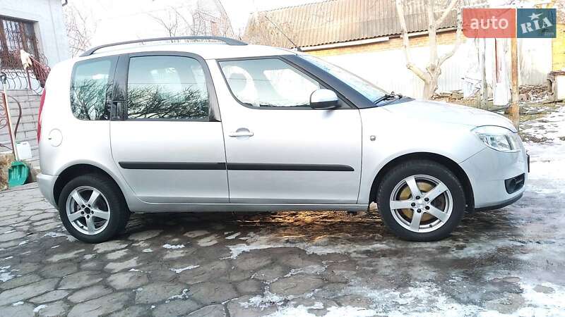 Мікровен Skoda Roomster 2008 в Чернігові