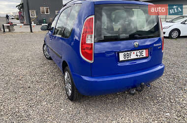 Микровэн Skoda Roomster 2009 в 