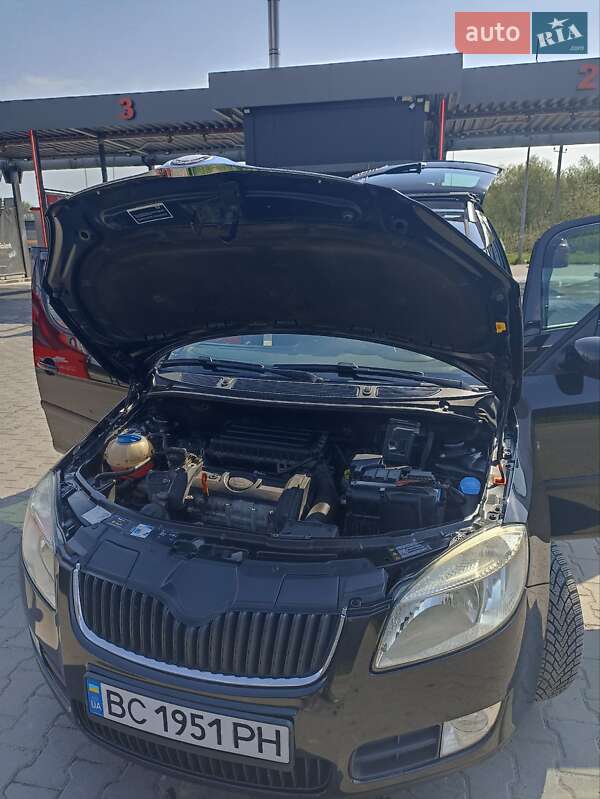 Мікровен Skoda Roomster 2008 в Львові